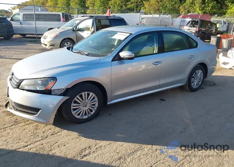 2014 Volkswagen Passat 1.8T S из США, поврежденный, VIN 1VWAT7A39EC087784